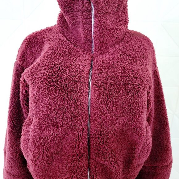 Lululemon Women's Red Merlot Cinchable Fleece Zip-Up Cozy Teddy Jacket Size 6 - Picture 3 of 9